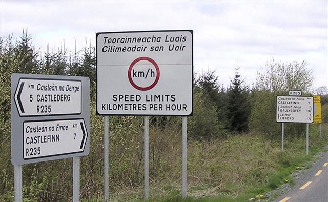 A speed limit sign on the border between Castlederg, Co Tyrone, and Co Donegal. Photo from Kenneth Allen, Wikicommons A speed limit sign on the border between Castlederg, Co Tyrone, and Co Donegal. Photo from Kenneth Allen, Wikicommons